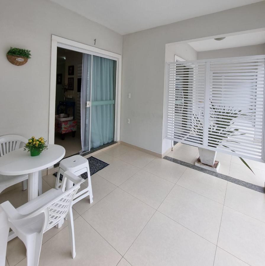 Apartamentos próximo à praia Bombinhas Esterno foto