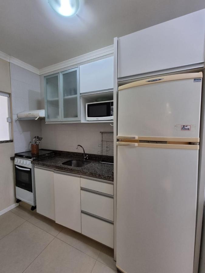 Apartamentos próximo à praia Bombinhas Esterno foto
